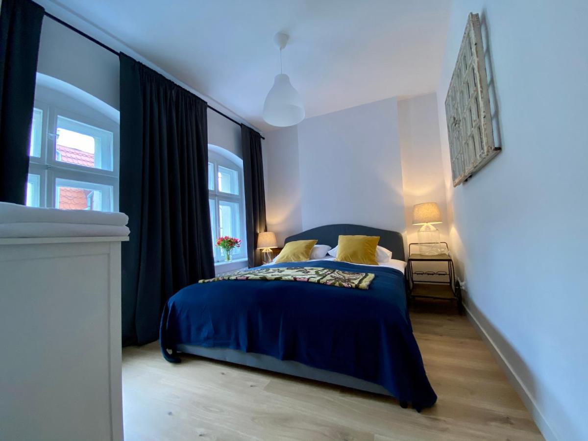 Apartament Hrabala Еленя-Гура Экстерьер фото